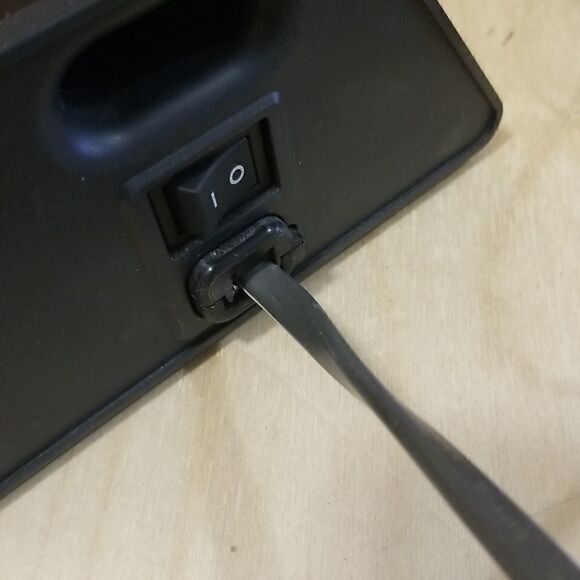 AC Power Supply Adapter 12V DC 1.0A - Picture 5 of 7